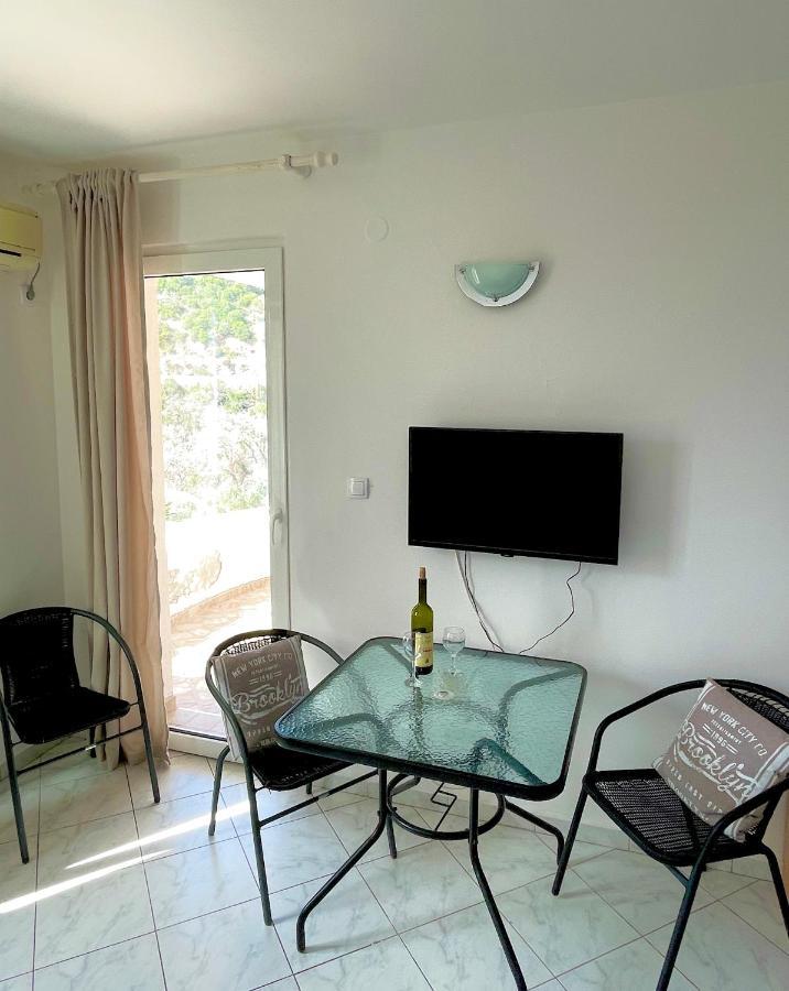 Apartments Villa Relax Petrovac Ngoại thất bức ảnh