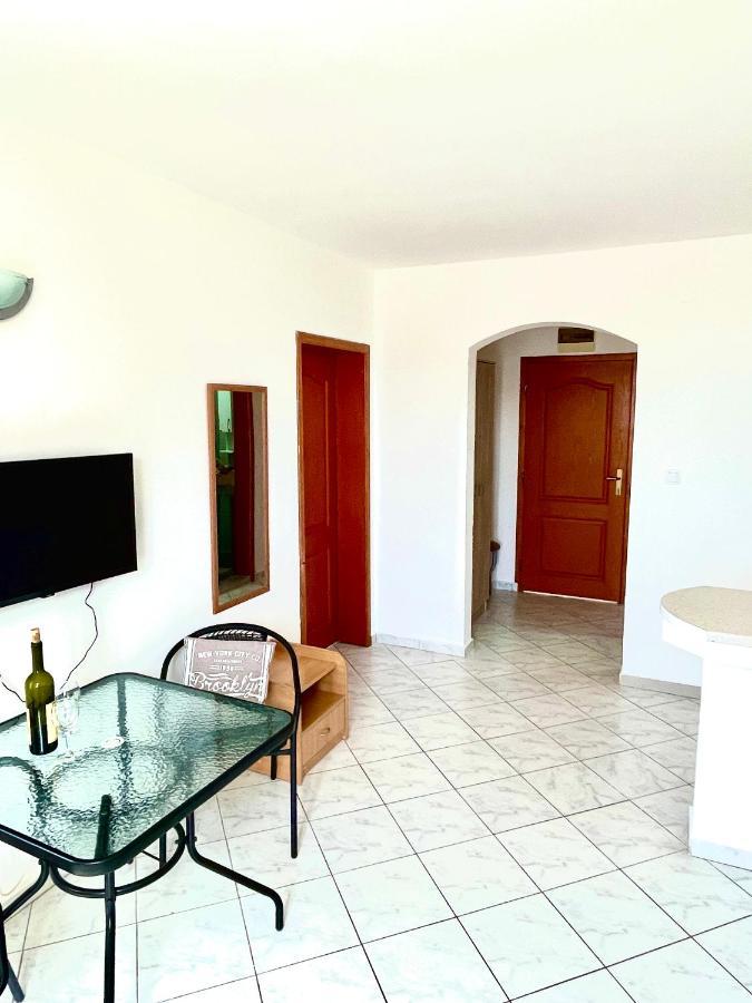 Apartments Villa Relax Petrovac Ngoại thất bức ảnh