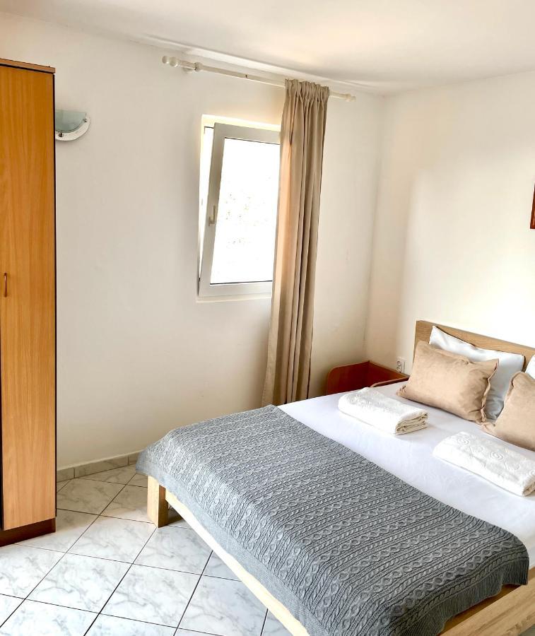 Apartments Villa Relax Petrovac Ngoại thất bức ảnh