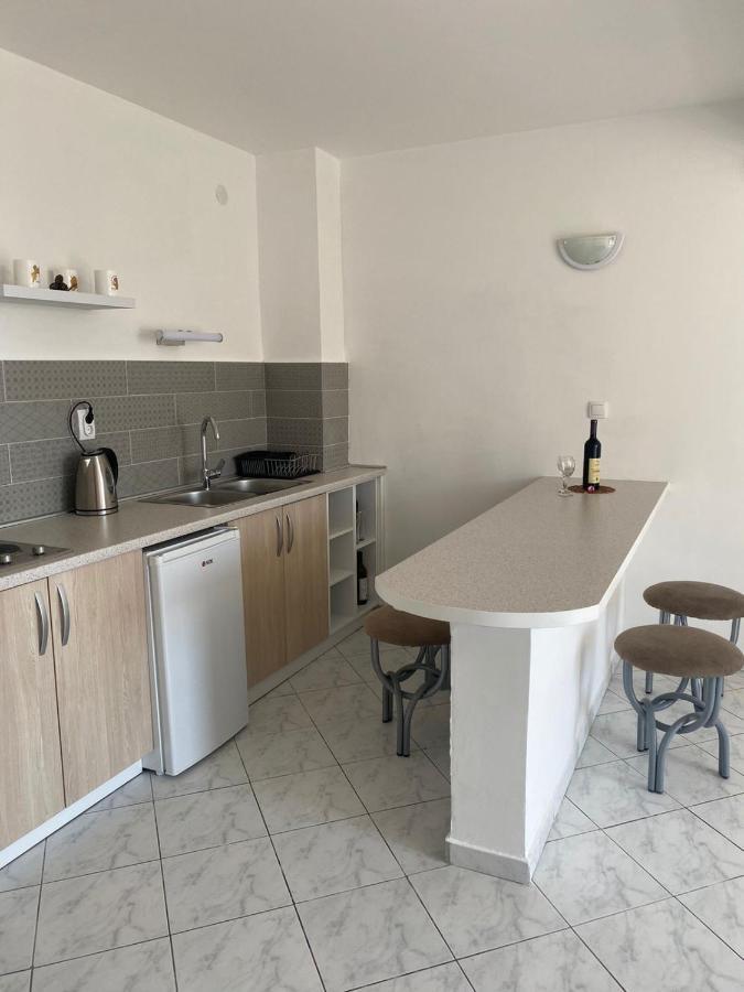 Apartments Villa Relax Petrovac Ngoại thất bức ảnh