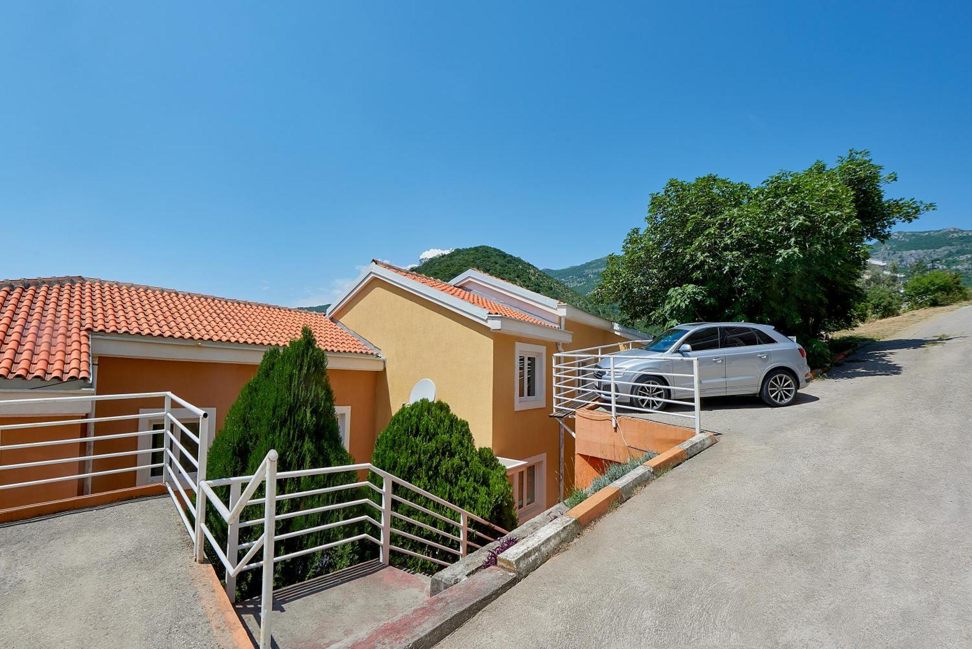 Apartments Villa Relax Petrovac Ngoại thất bức ảnh