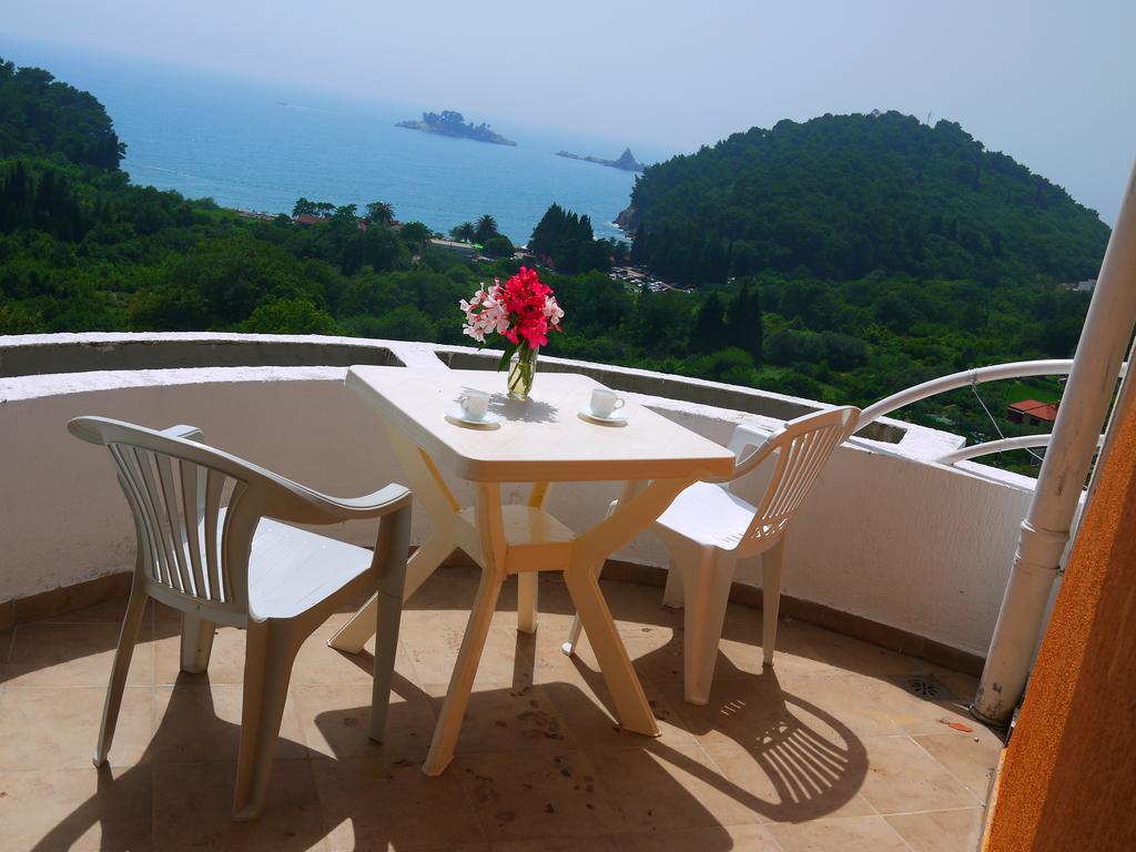 Apartments Villa Relax Petrovac Ngoại thất bức ảnh